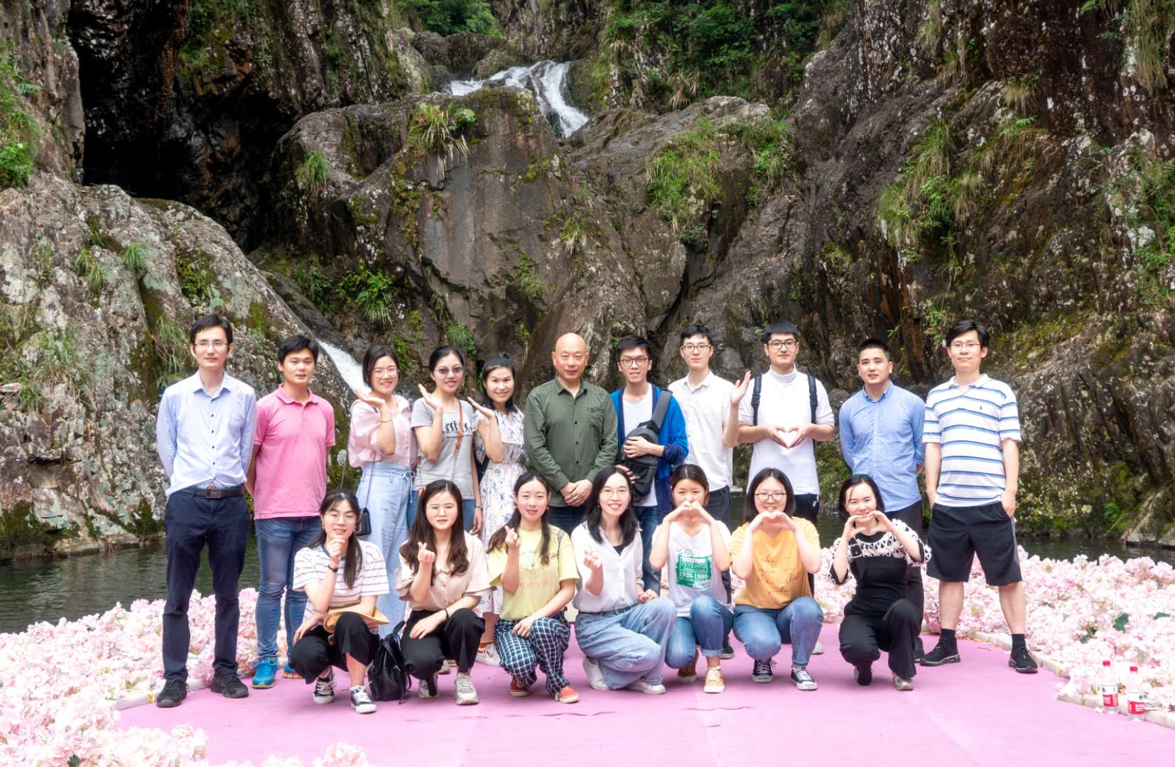 微信图片_20200526104723.jpg 微信图片_20200526104723.jpg