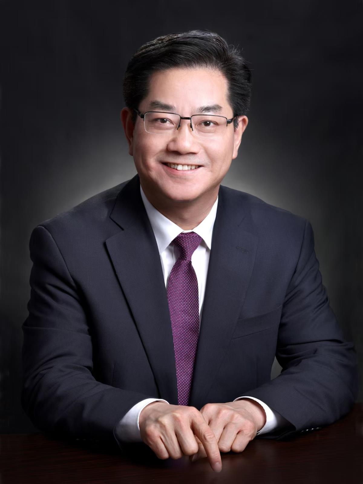 范先群.jpg 范先群.jpg